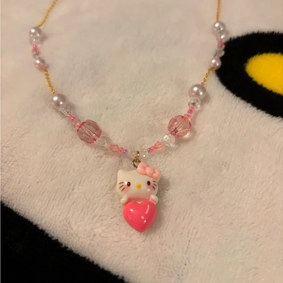 Super cute y2k Sanrio hello kitty HANDMADE necklace! - Picture 3 of 4